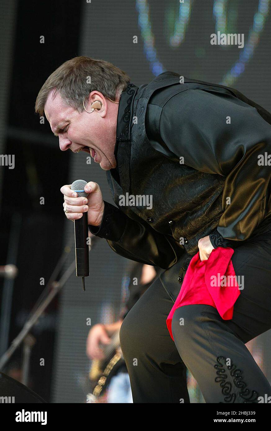 Meat Loaf performing live at the Capital FM Prince's Trust Party in the Park at Hyde Park London. Half length. Stock Photo
