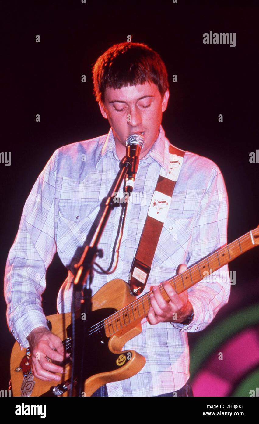 Graham Coxon of Blur performing at the 1999 Reading Festival Stock Photo