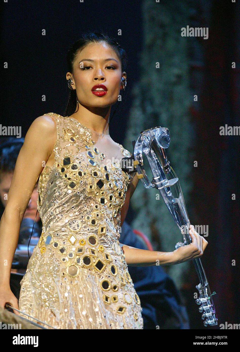 LONDON - MAY 26: Vanessa Mae at the fifth annual 'Classical Brit Awards' at the Royal Albert Hall on May 26, 2004 in London. Stock Photo