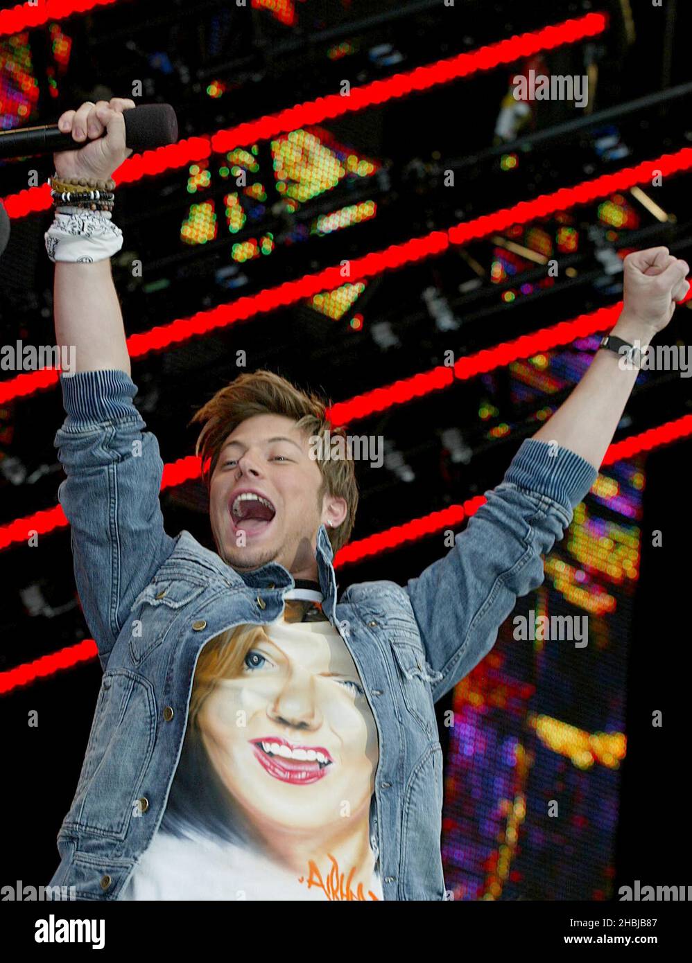 Duncan James from Blue performing at the Princes Trust Capital FM Party