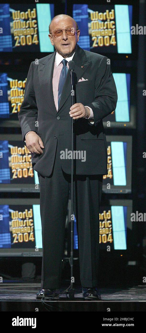 Clive Davis at the 2004 World Music Awards in Las Vegas, USA. Stock Photo
