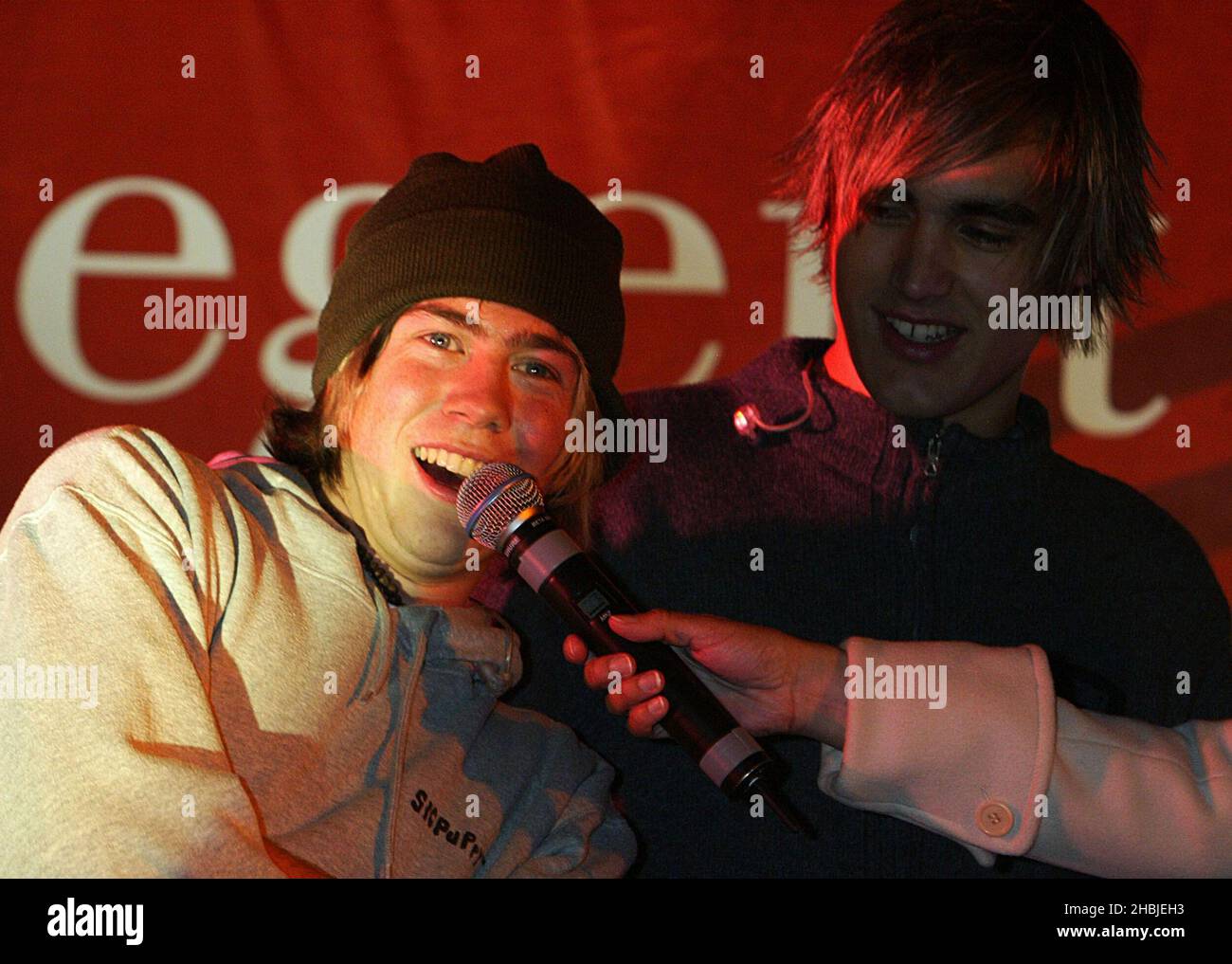 Busted; James Bourne and Charlie Simpson attends and perform on stage at the annual Regent Street Christmas Lights switching-on ceremony, having performed live, in Regent Street on November 7, 2004 in London. Head Shot Stock Photo
