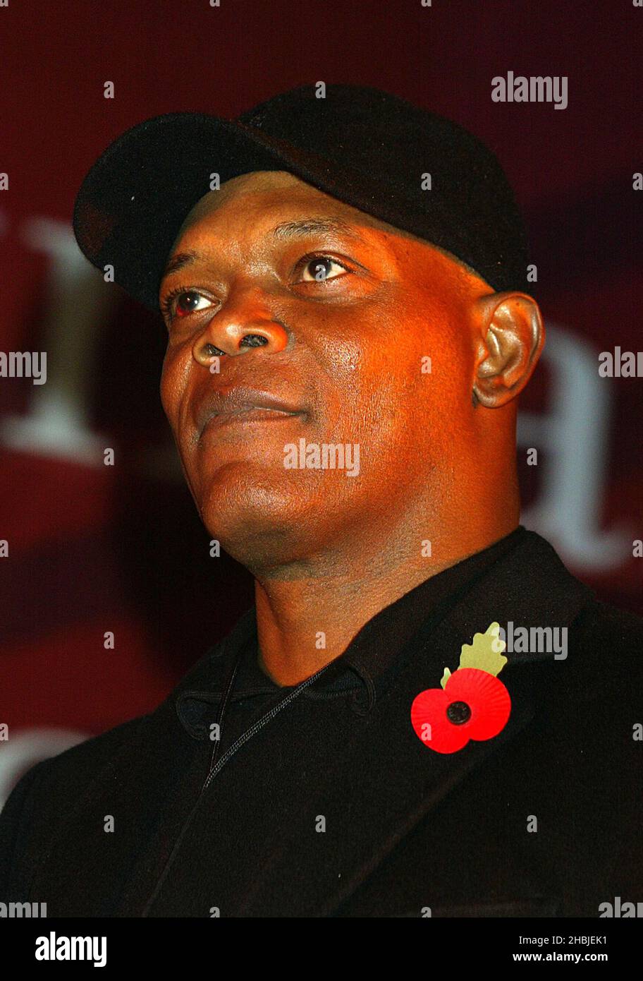 Actor Samuel L Jackson attends the annual Regent Street Christmas Lights switching-on ceremony, having performed live, in Regent Street on November 7, 2004 in London. The switch on acts as the afterparty following the UK Premiere of the new Disney/Pixar animation 'The Incredibles', with the light display featuring characters from the new film. Stock Photo
