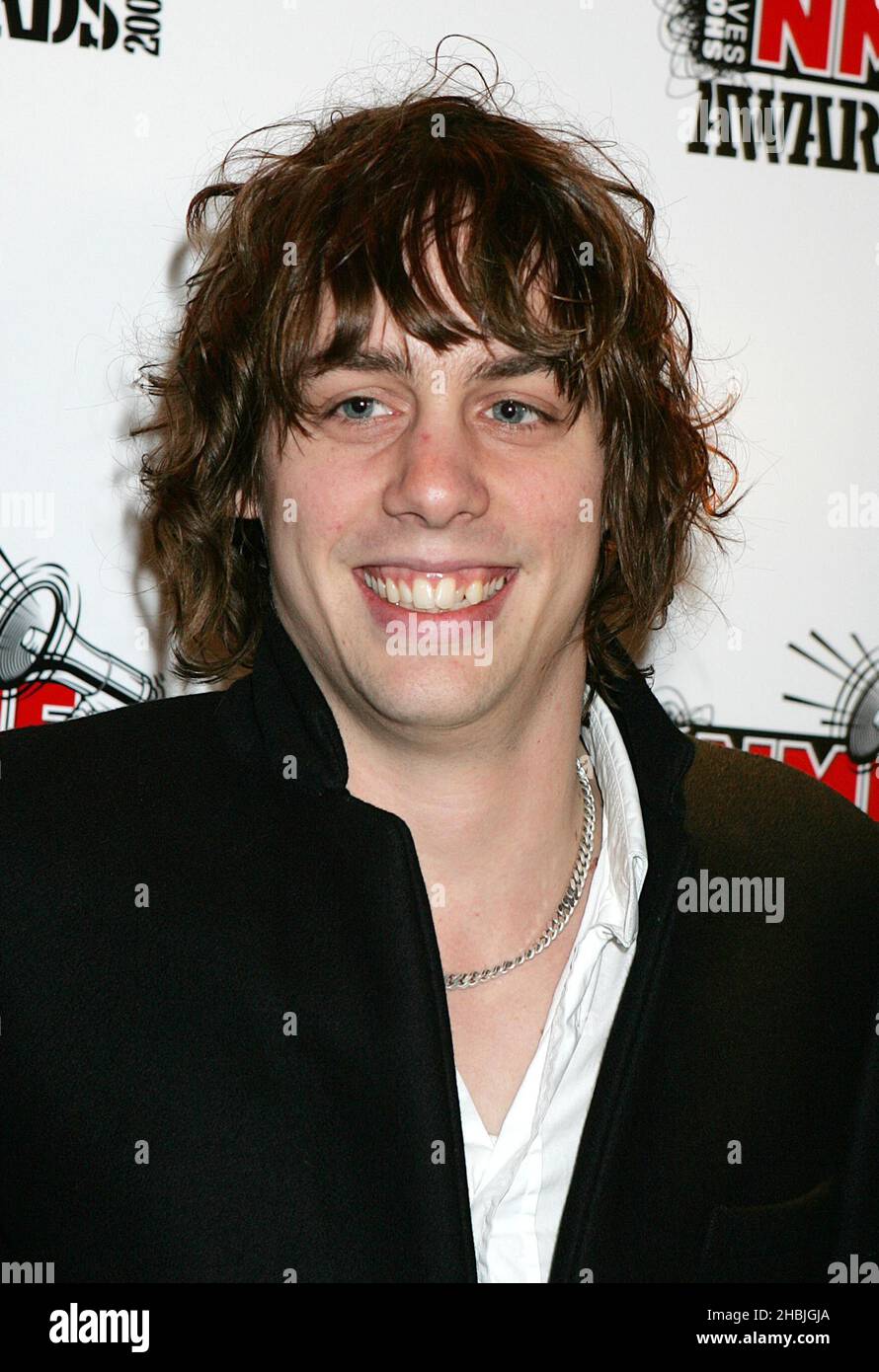 Razorlight pose at arrivals at The Shockwaves NME Awards 2005 at Hammersmith Palais on February 17, 2005 in London. Stock Photo