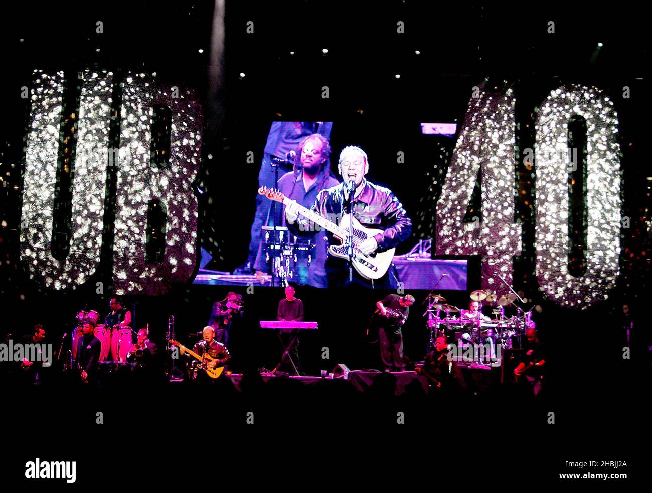 Ub42 Ub40 perform on stage hi-res stock photography and images - Alamy