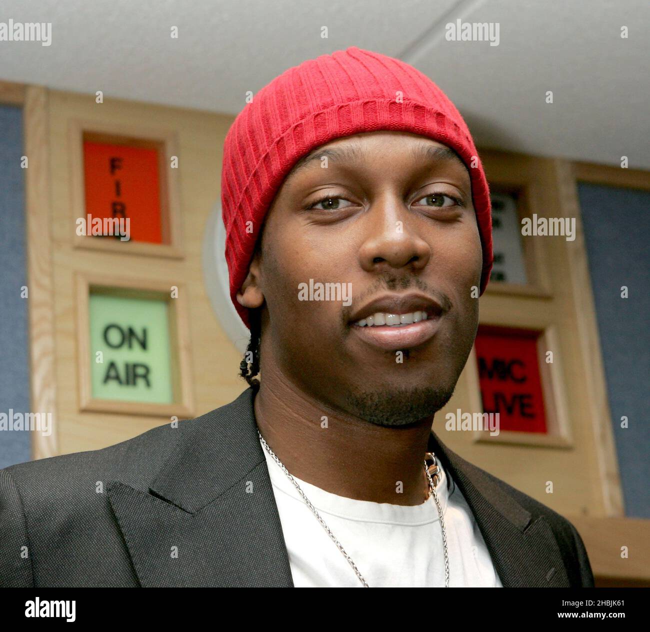 Smooth radio london hi-res stock photography and images - Page 2 - Alamy
