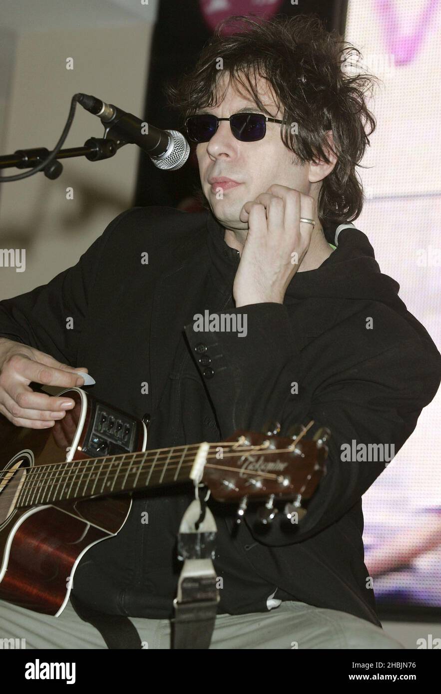 Ian McCulloch of Echo and the Bunnymen play an acoustic gig and sign