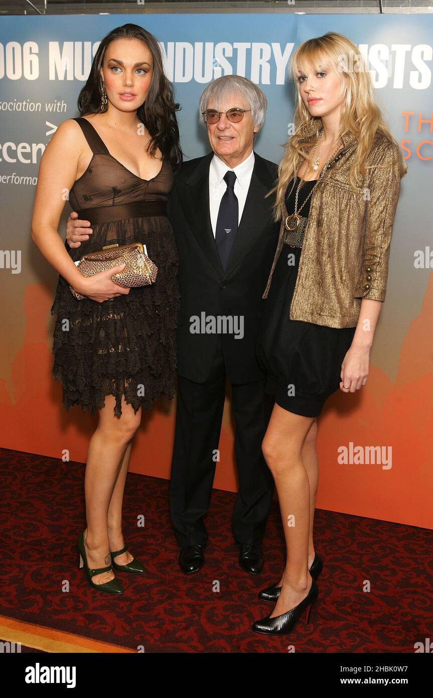 Bernie Ecclestone and his daughters, Petra and Tamara at the Music Industry Trust Awards 2006 at the Grosvenor House on October 30, 2006 in London.  Entertainment Stock Photo