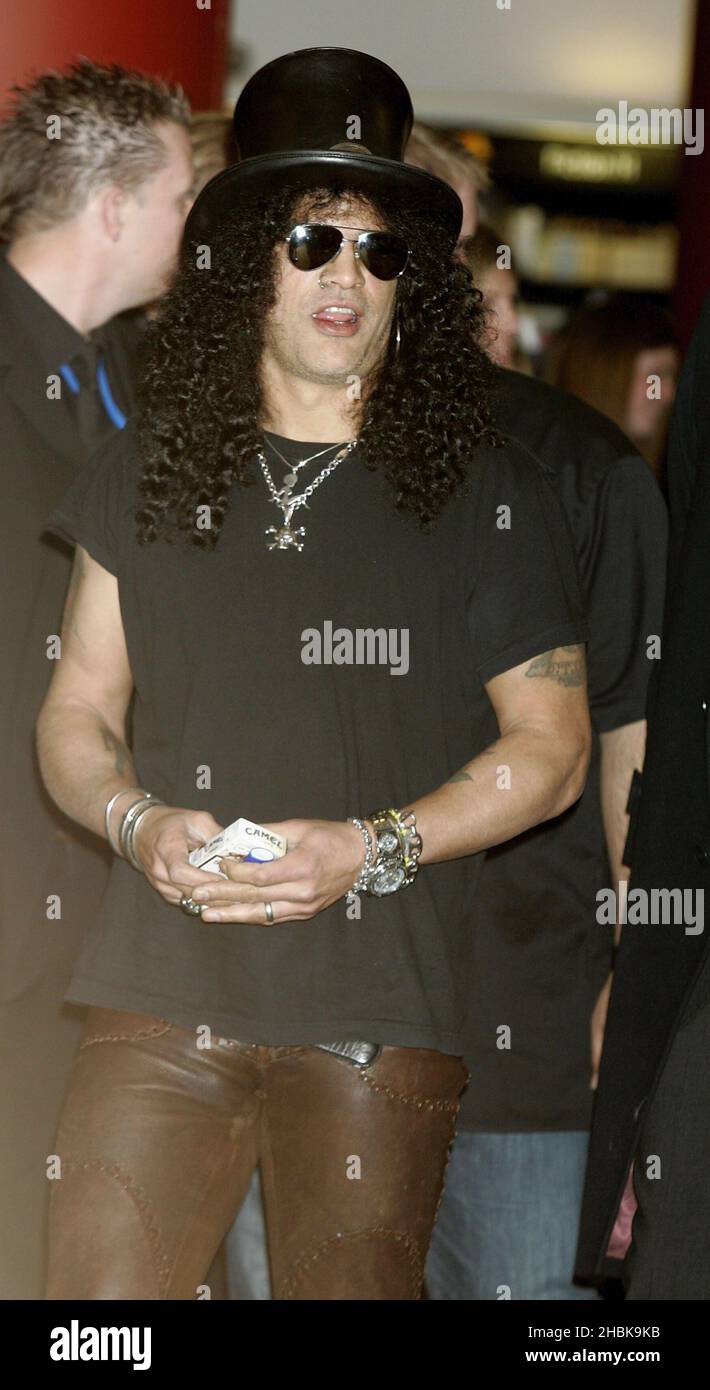 Slash guns n roses hi-res stock photography and images - Alamy