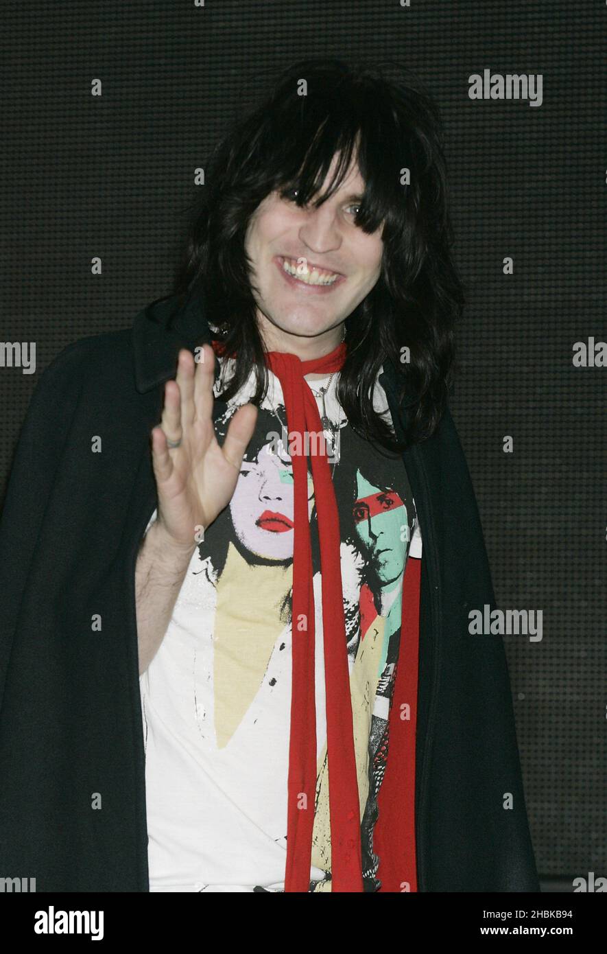 Noel Fielding signs copies of The Mighty Boosh - Series Three DVD at HMV Oxford Street, London. Stock Photo