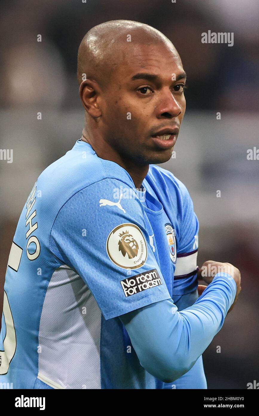 Fernandinho #25 of Manchester City during the game Stock Photo - Alamy
