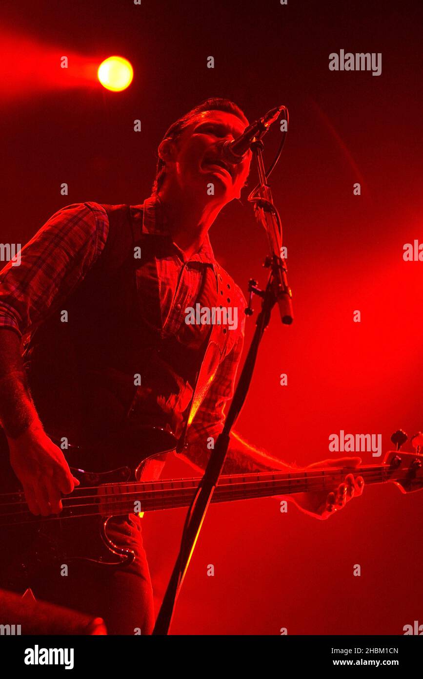 Richard Jones of Stereophonics performs at the 02 Arena, London Stock Photo