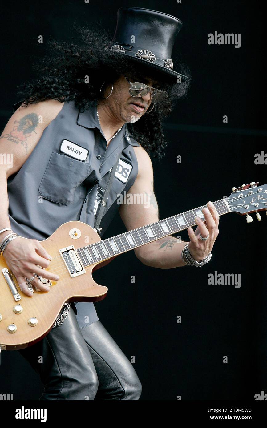 Slash hi-res stock photography and images - Alamy