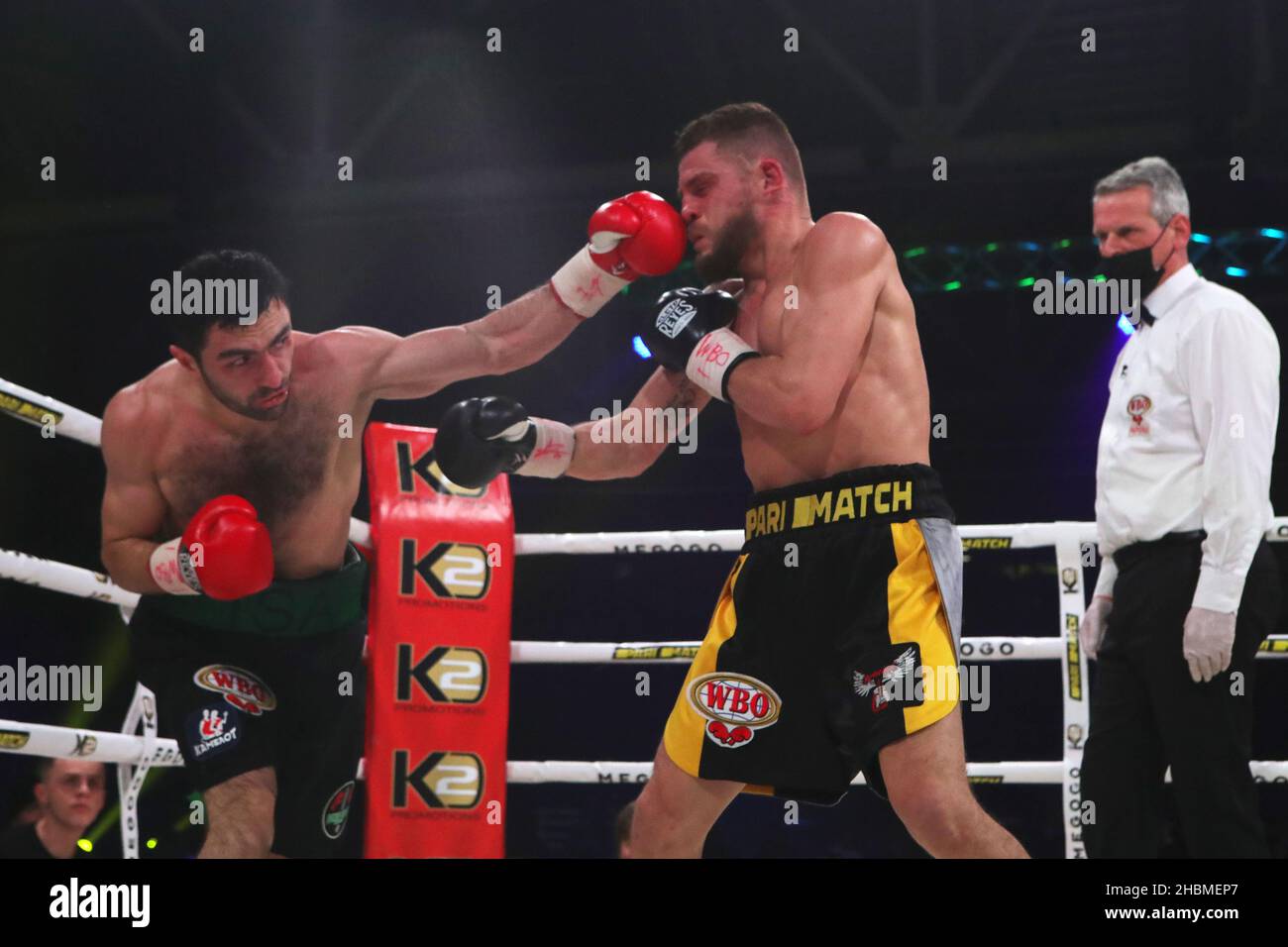 BROVARY, UKRAINE - DECEMBER 18, 2021 - WBO International Light  title-holder, Ukrainian boxer Denys Berinchyk (R) wrestles against his  challenger Isa C Stock Photo - Alamy