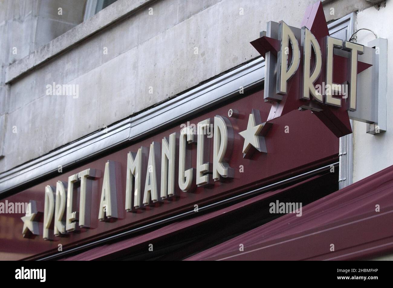 File photo dated 12/08/04 of Sandwich and coffee chain Pret a Manger who has been told that they should look at how they advertise their monthly subscription service after reports of complaints from customers. Issue date: Monday December 20, 2021. Stock Photo