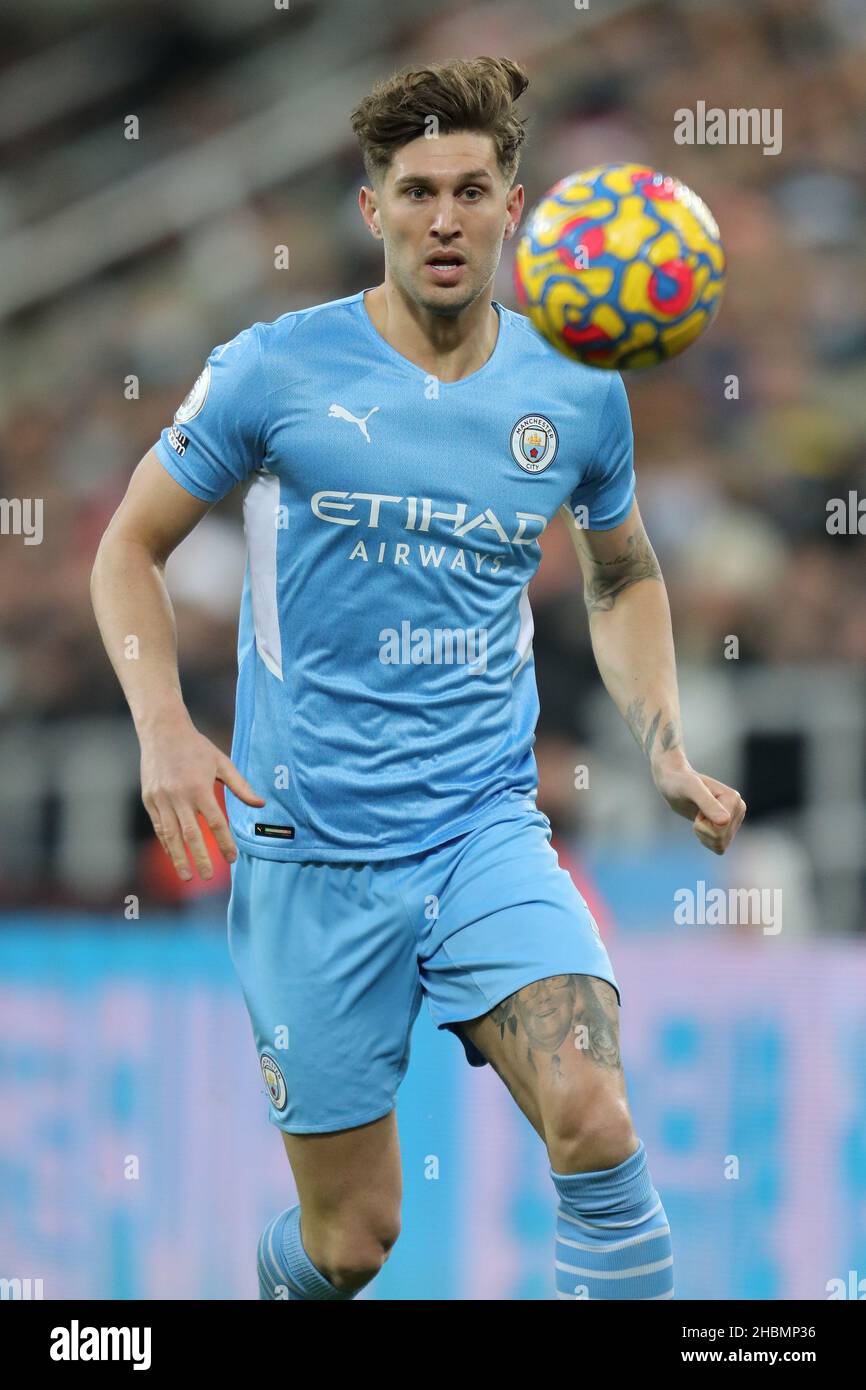 HWC Trading – Foto Con Autografo Stampato Di John Stones (Manchester City) – Formato A4 Con Cornice Nera – Regalo Per Tifosi
