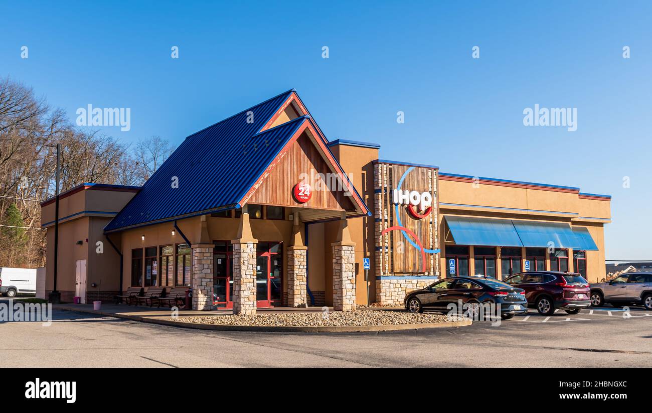 Ihop exterior hi-res stock photography and images - Alamy