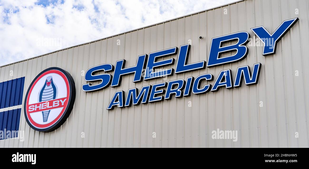 Cobra snake logo hires stock photography and images Alamy