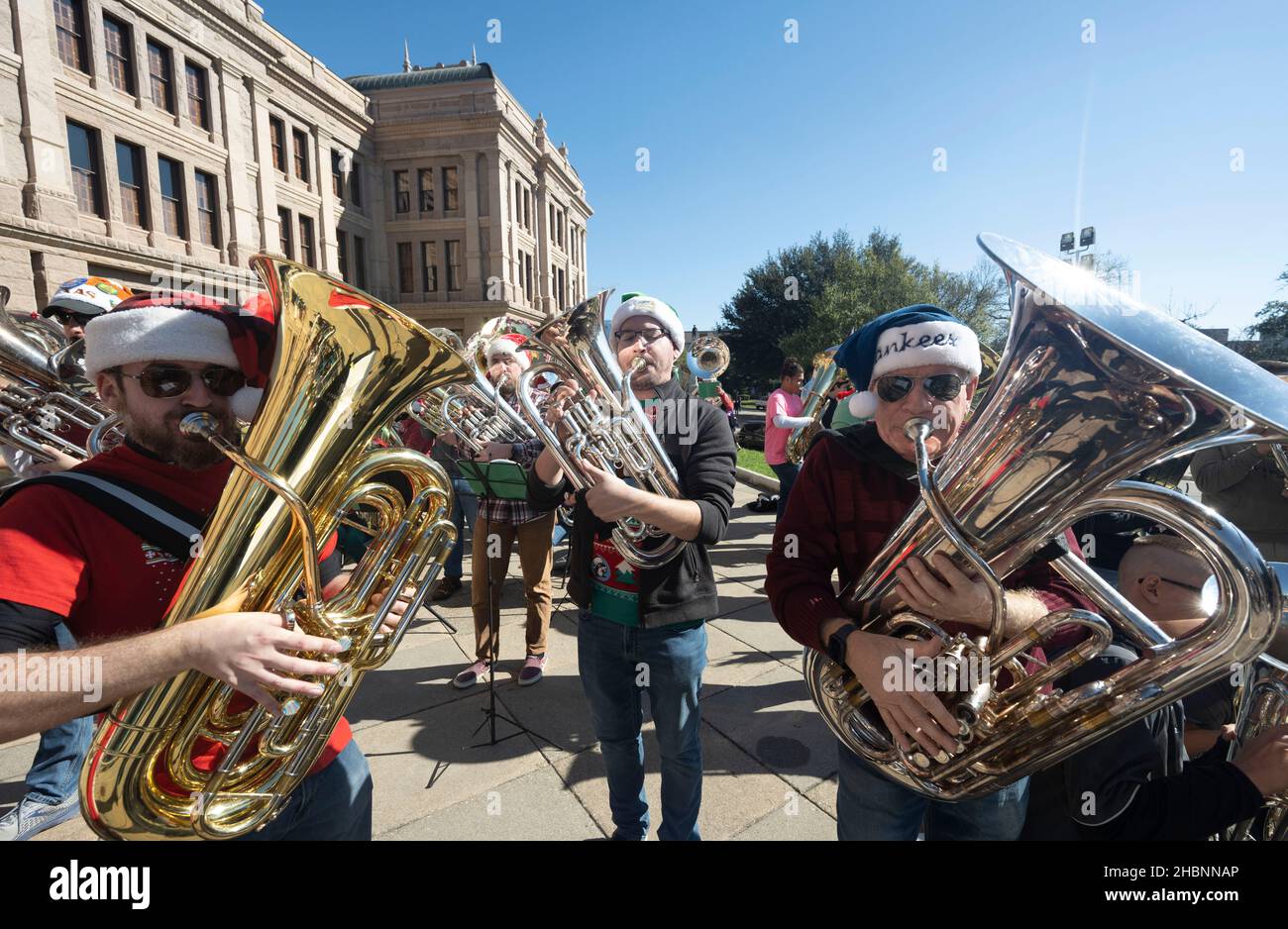 Merry Tuba Christmas 2022 Fort Collins Co Brother Chris High Resolution Stock Photography And Images - Alamy