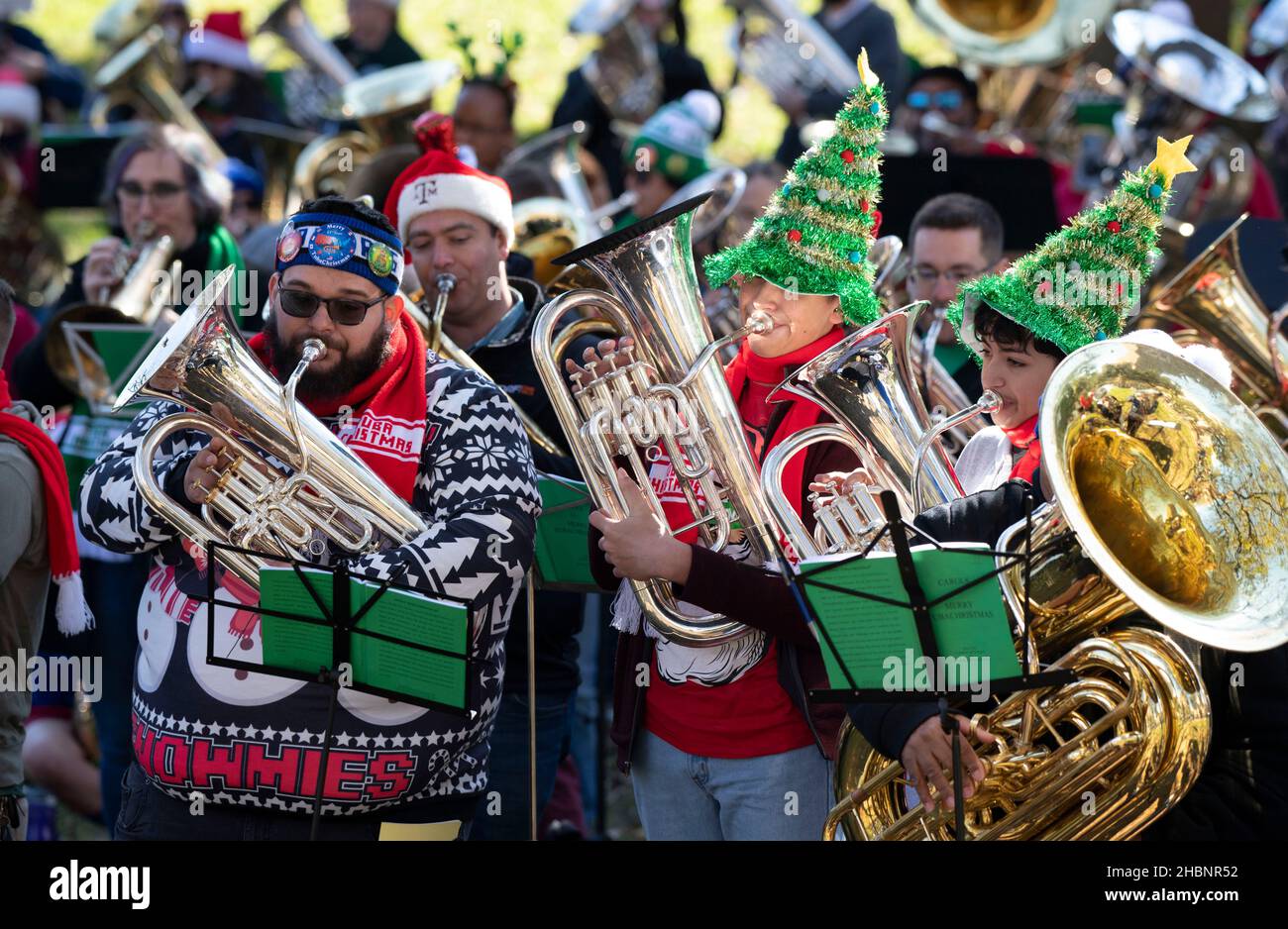 Malone University Tuba Christmas 2022 Page 23 - Austin York High Resolution Stock Photography And Images - Alamy