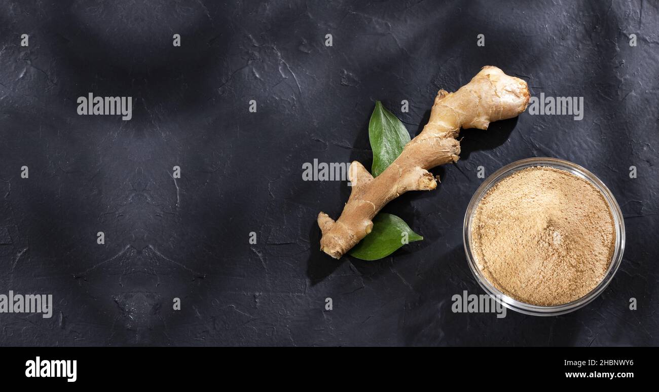 Organic powdered ginger root Zingiber officinale Stock Photo Alamy