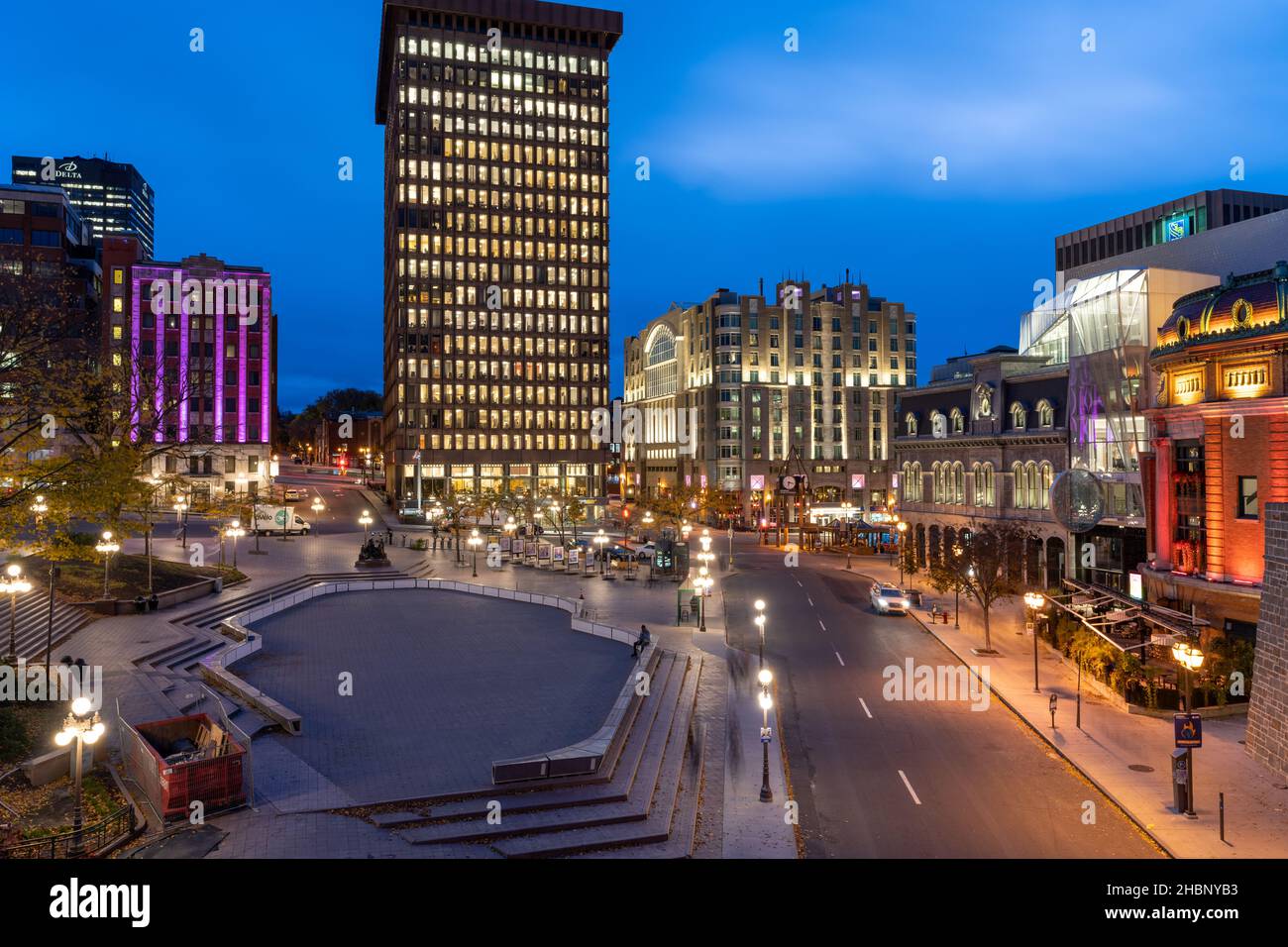 Place sightseeing iconic hi-res stock photography and images - Alamy