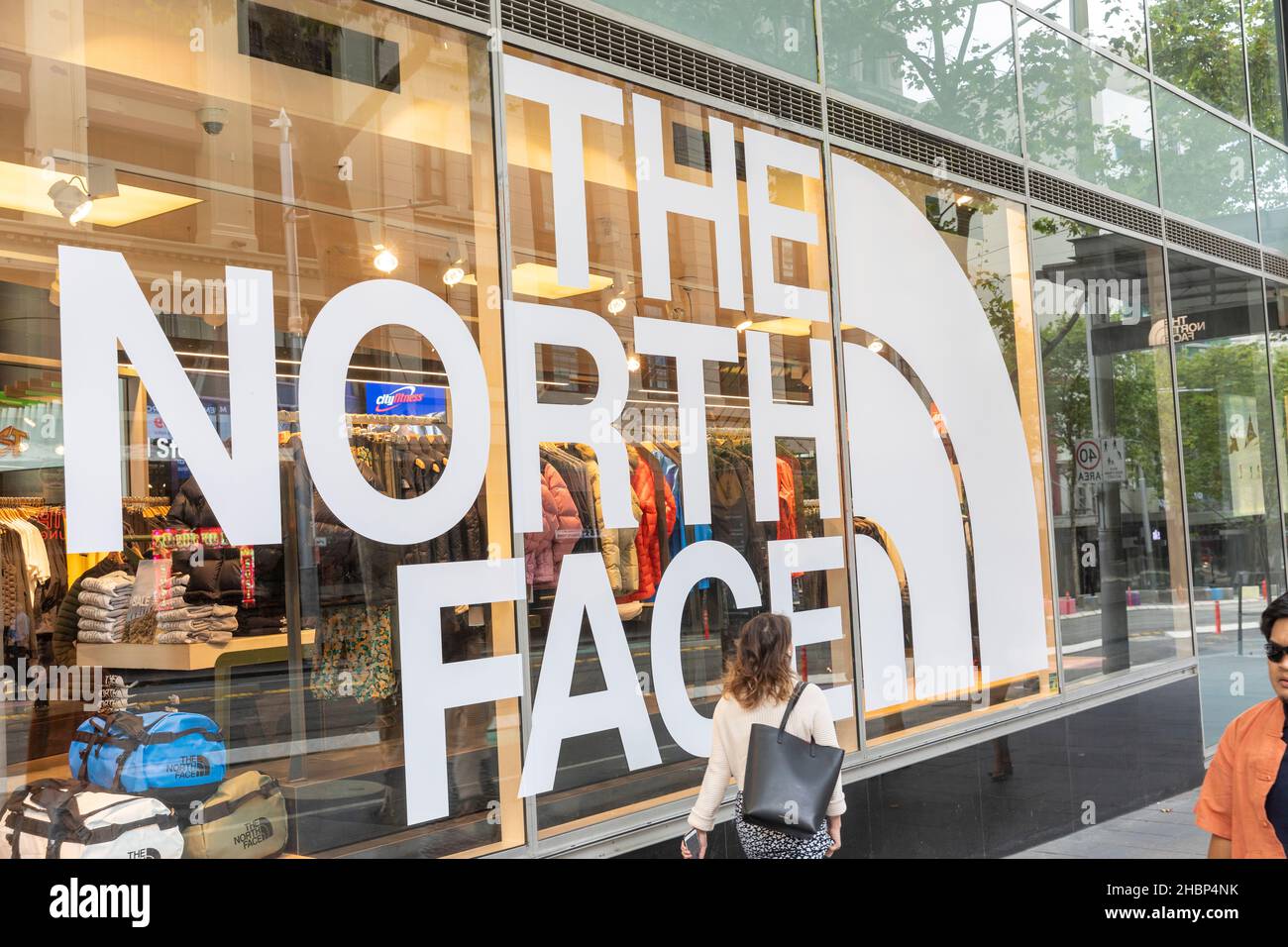 The north face clothing shop hi-res stock photography and images - Alamy