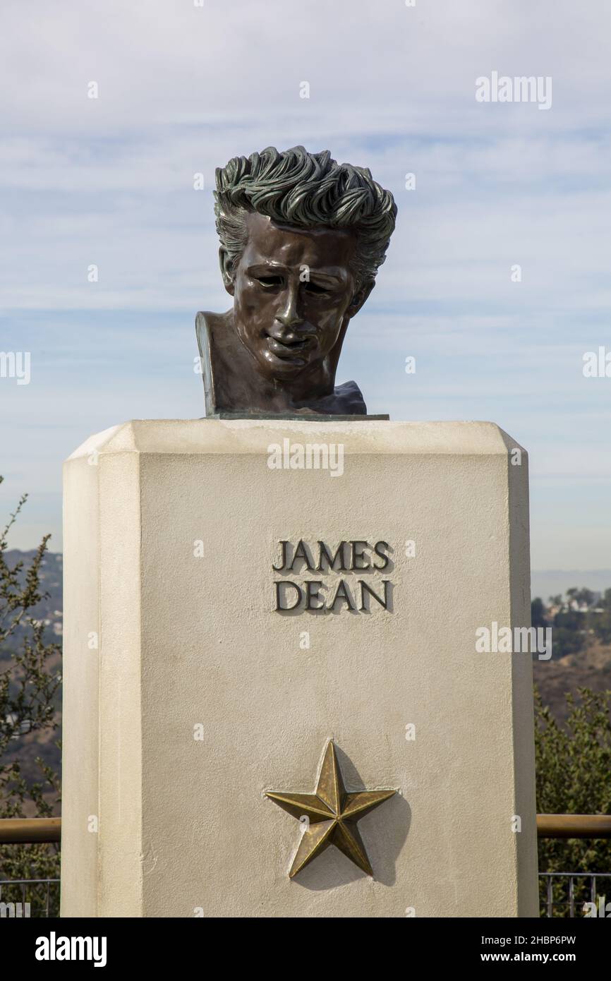 LOS ANGELES, UNITED STATES Nov 19, 2019 The bust of James Dean at the Griffith Observatory in