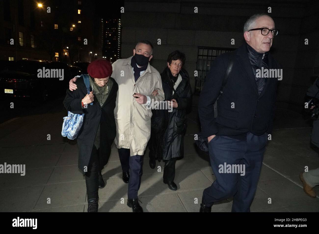 New York, United States. 19th Dec, 2021. Ghislaine Mawell's siblings (l-r) Isabel Maxwell, Ian Maxwell, Christine Maxwell, and Kevin Maxwell exit the Federal Court Building in New York after closing arguments on Ghislaine's trial and Jury deliberation. (Photo by Catherine Nance/SOPA Images/Sipa USA) Credit: Sipa USA/Alamy Live News Stock Photo