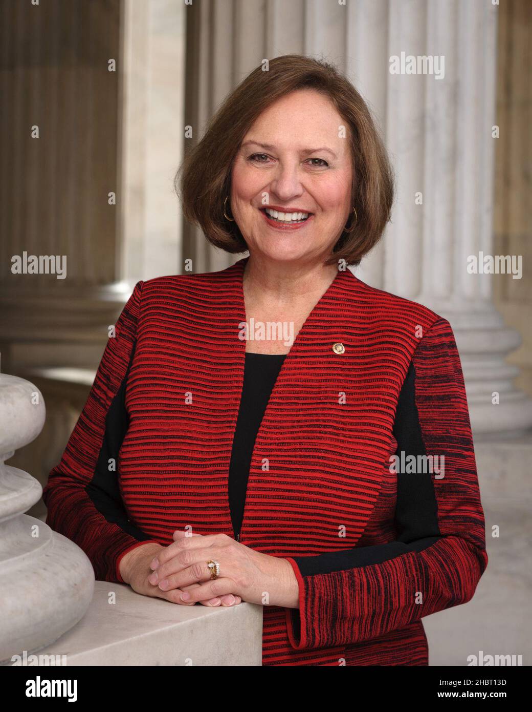 Official portrait of U.S. Senator Deb Fischer (R-NE) ca.  7 December 2016 Stock Photo