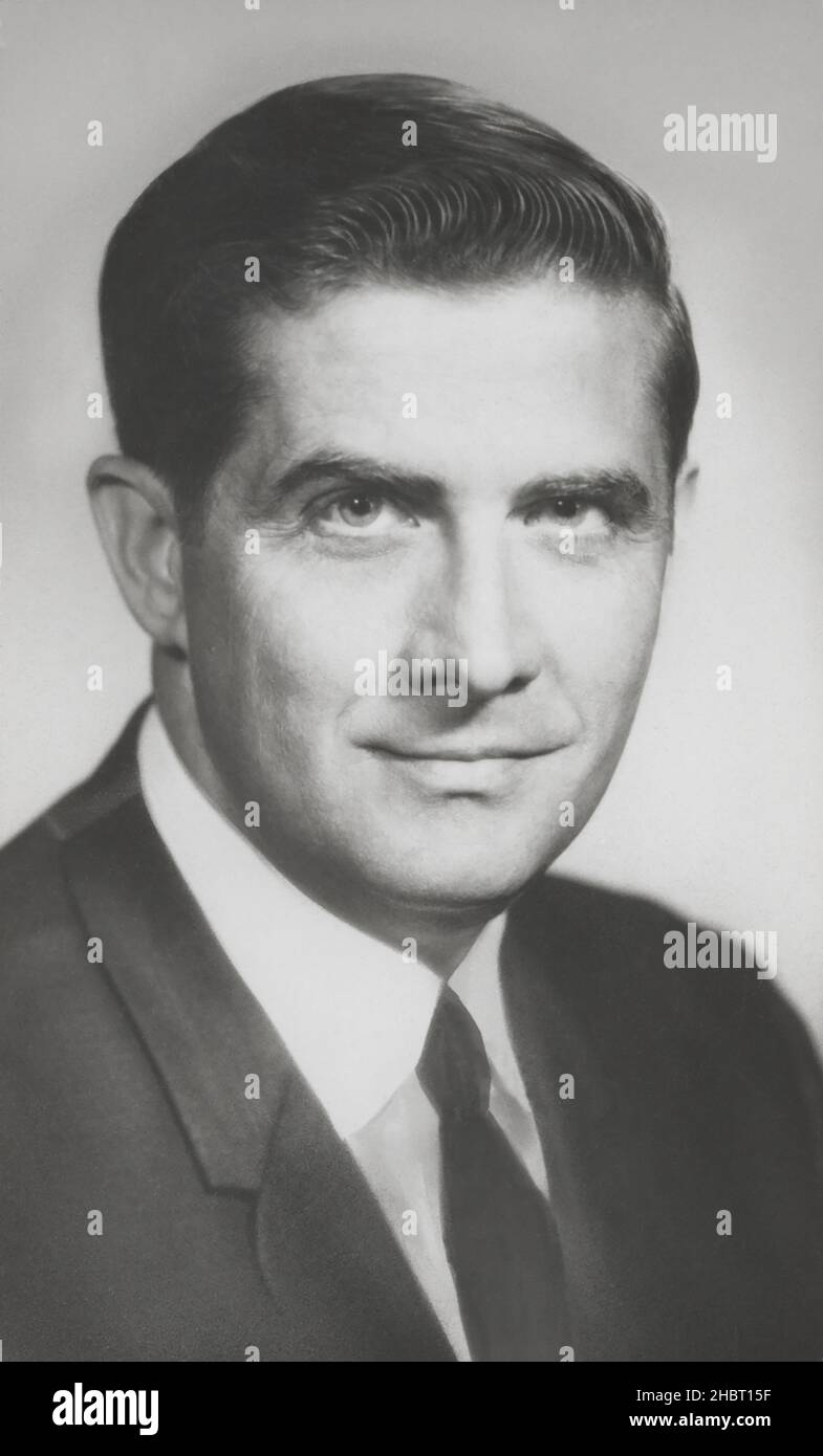 Lawrence joseph hogan portrait hires stock photography and images Alamy