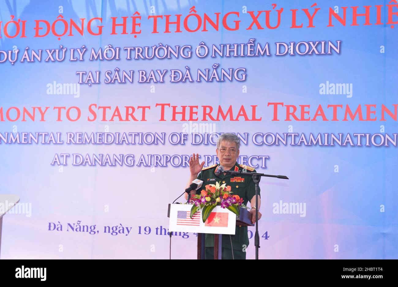 2010s Vietnam:  Senior Lieutenant General Nguyen Chi Vinh, Vietnamâ€™s Vice Minister of National Defense, speaks at the ceremony to turn on treatment system at Danang Airport ca.  19 April 2014 Stock Photo
