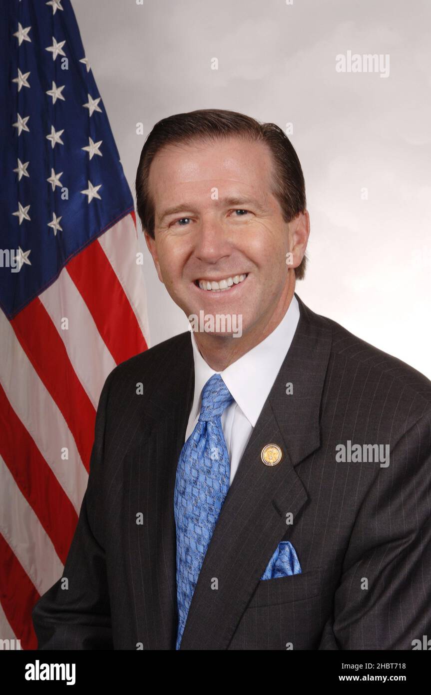 Official photograph of U.S. Congressman John Campbell Stock Photo - Alamy