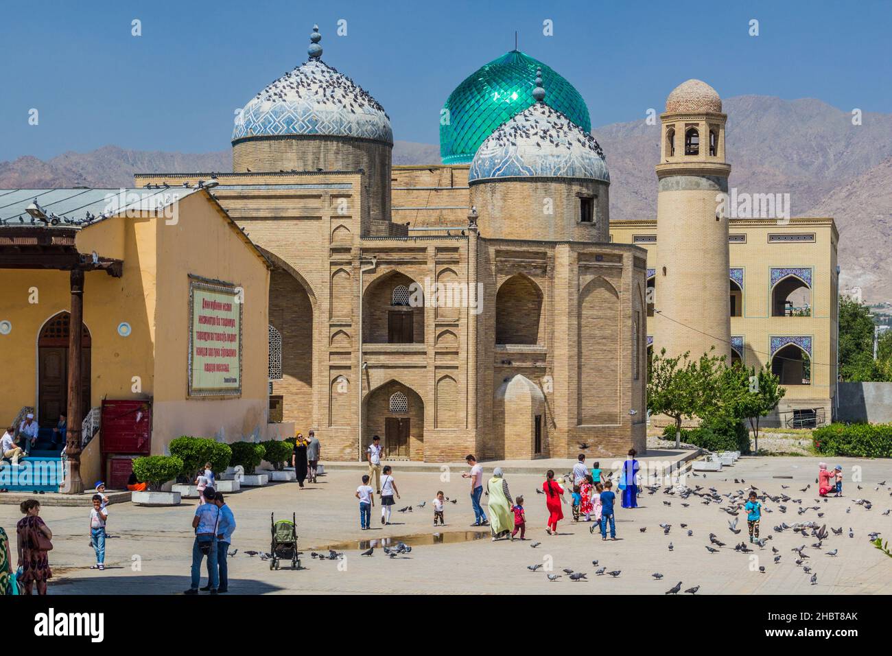 Pamela Andersen pornosini tomosha qiling