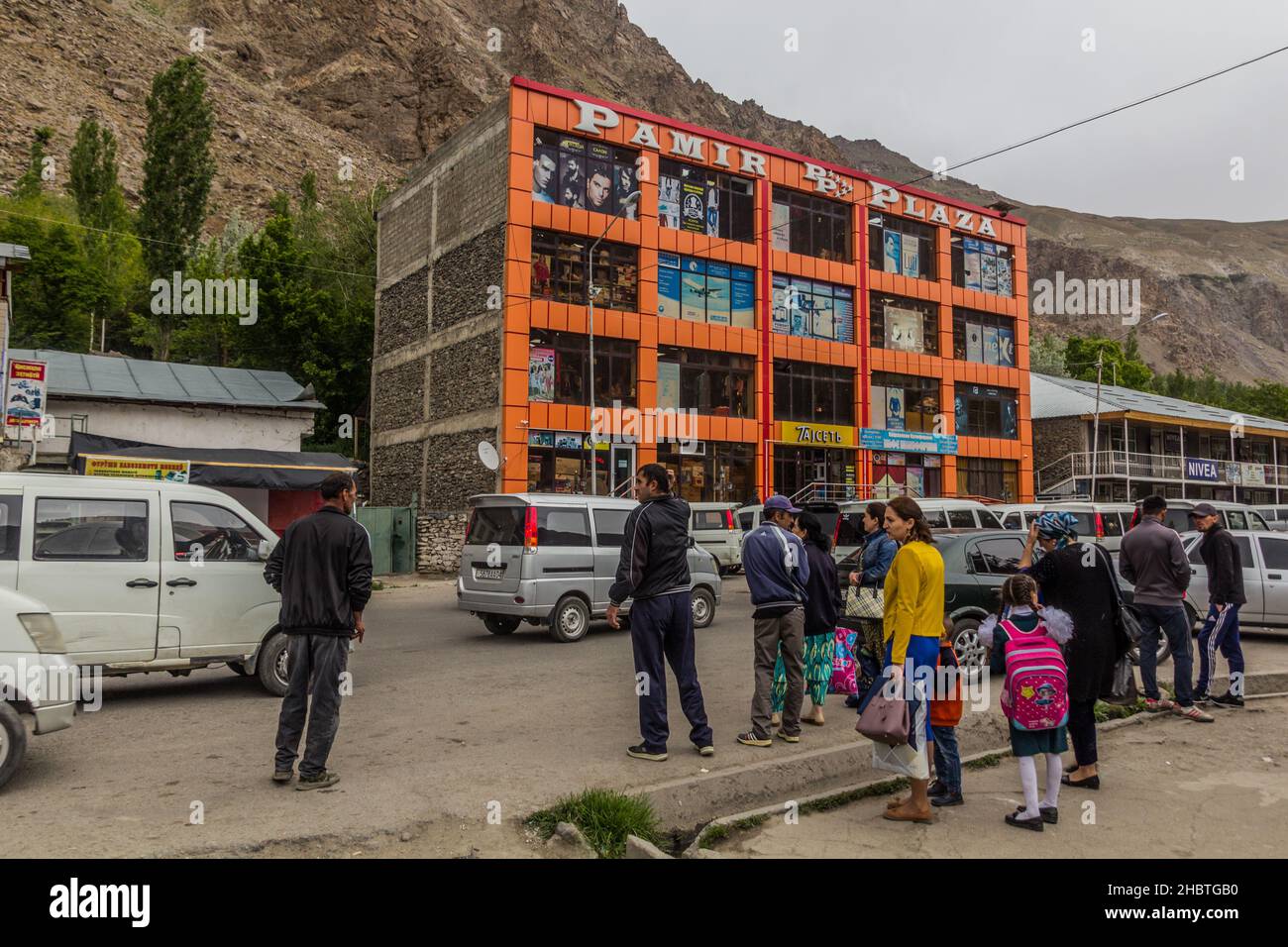 KHOROG, TAJIKISTAN - MAY 21, 2018: Pamir Plaza shopping mall in Khorog  town, Tajikistan Stock Photo - Alamy