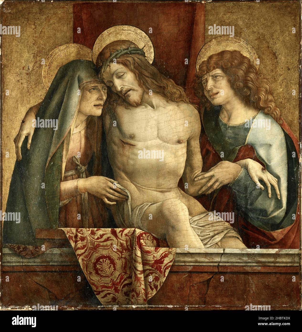 Crivelli Carlo - Cambridge - Harvard Art Museums - The Dead Christ between the Virgin and Saint John the Evangelist (1475c.) (Tempera su tavola trasferita su tela 66,4 x 64 cm) Stock Photo