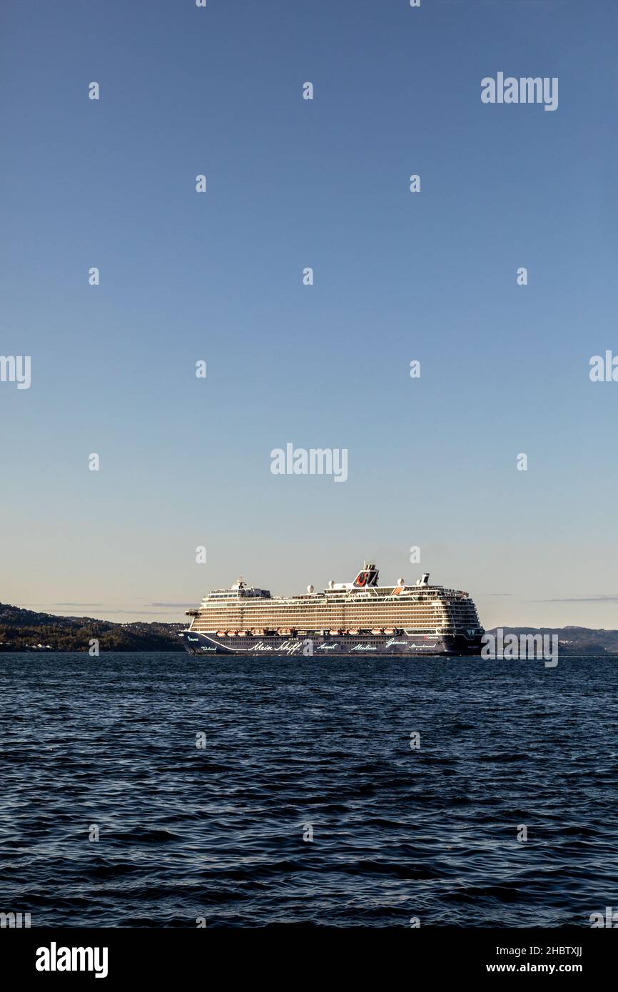  Mein schiff 1 hi-res stock photography and images - Alamy 