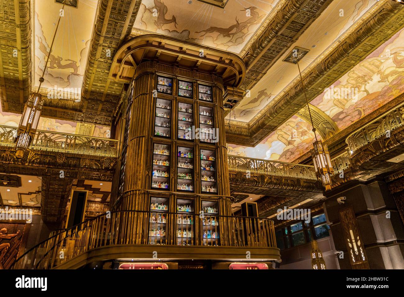 Atlas bar, Singapore Stock Photo - Alamy