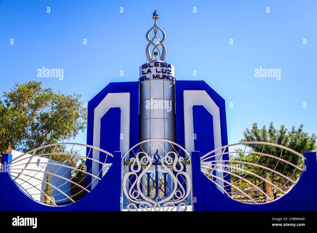 La Luz del Mundo Church, La Luz del Mundo in the La Y Griega community