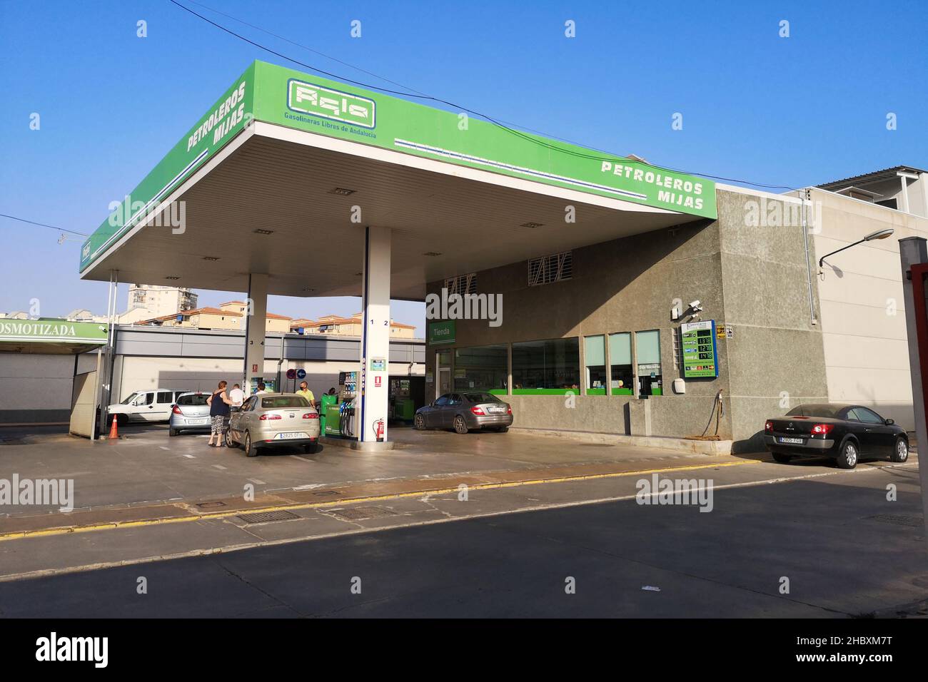Gasolineras libres de andalucia hires stock photography and images Alamy