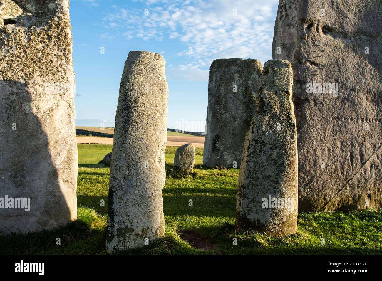 stonehenge-bluestones-and-sarsen-stones-on-a-sunny-day-2021-stock-photo