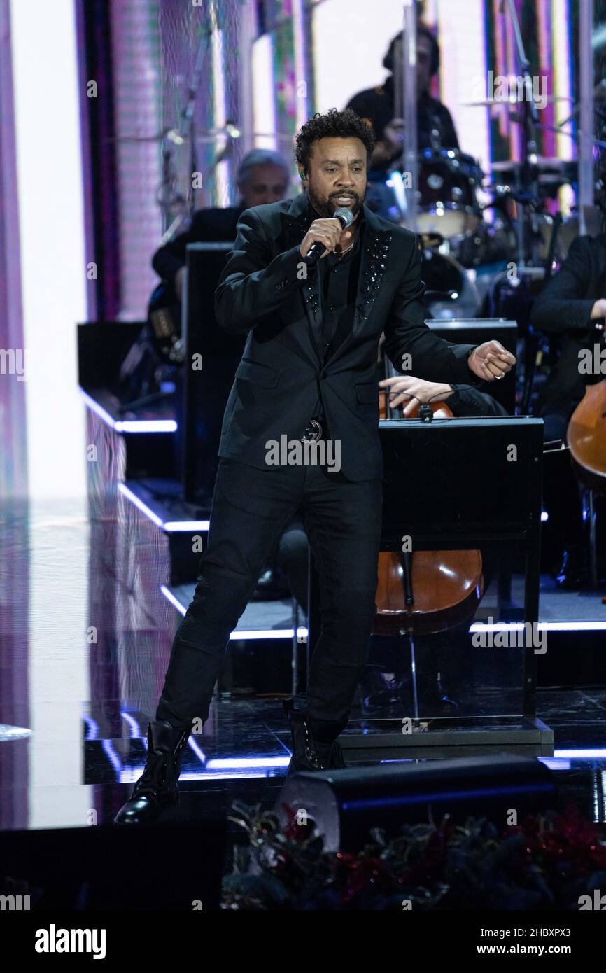 Shaggy sing hires stock photography and images Alamy