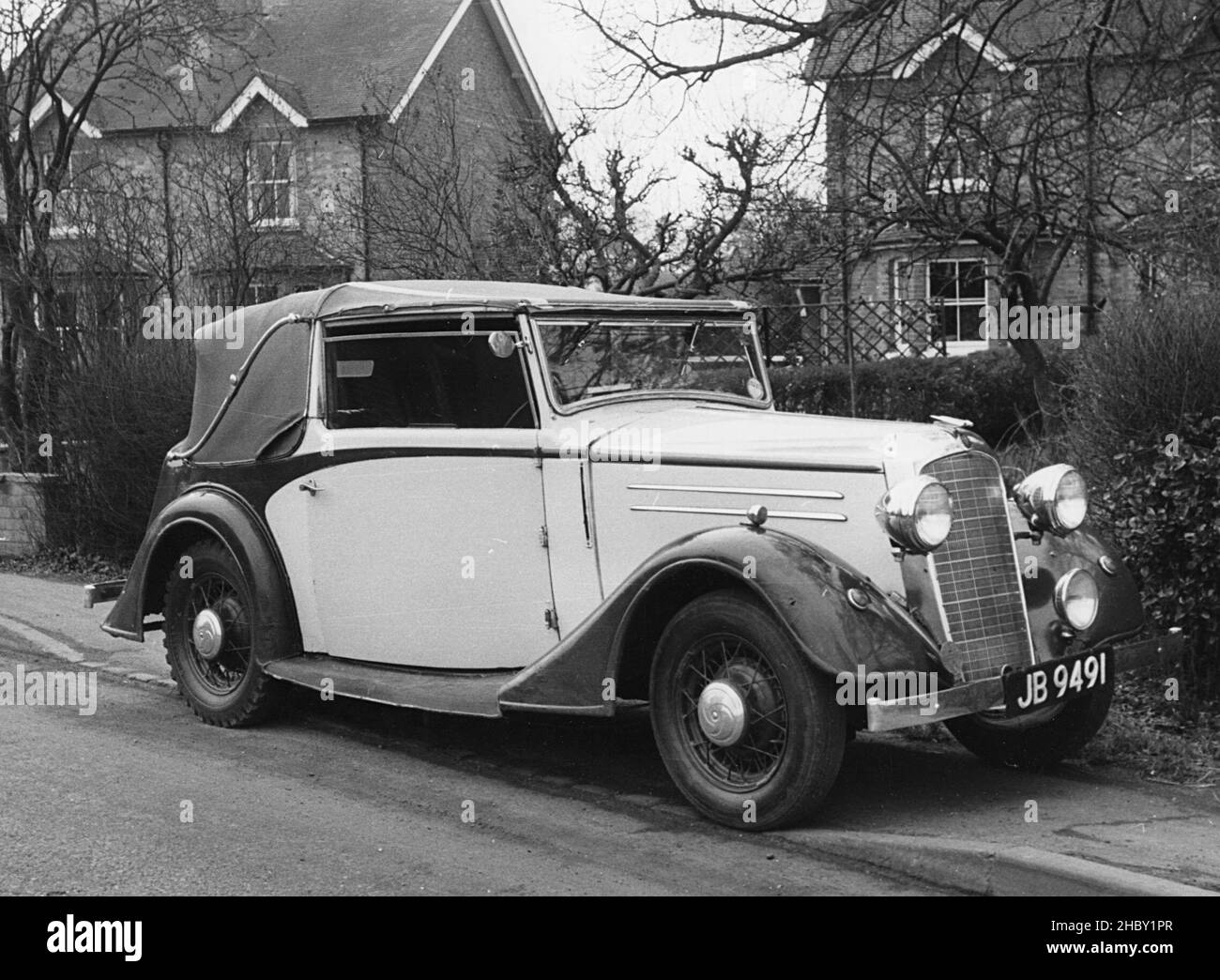1936 Vauxhall DX14 Whittingham & Mitchel bodied drophead coupe Stock Photo