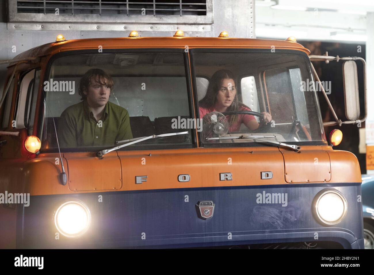 LICORICE PIZZA (2021) COOPER HOFFMAN ALANA HAIM PAUL THOMAS ANDERSON