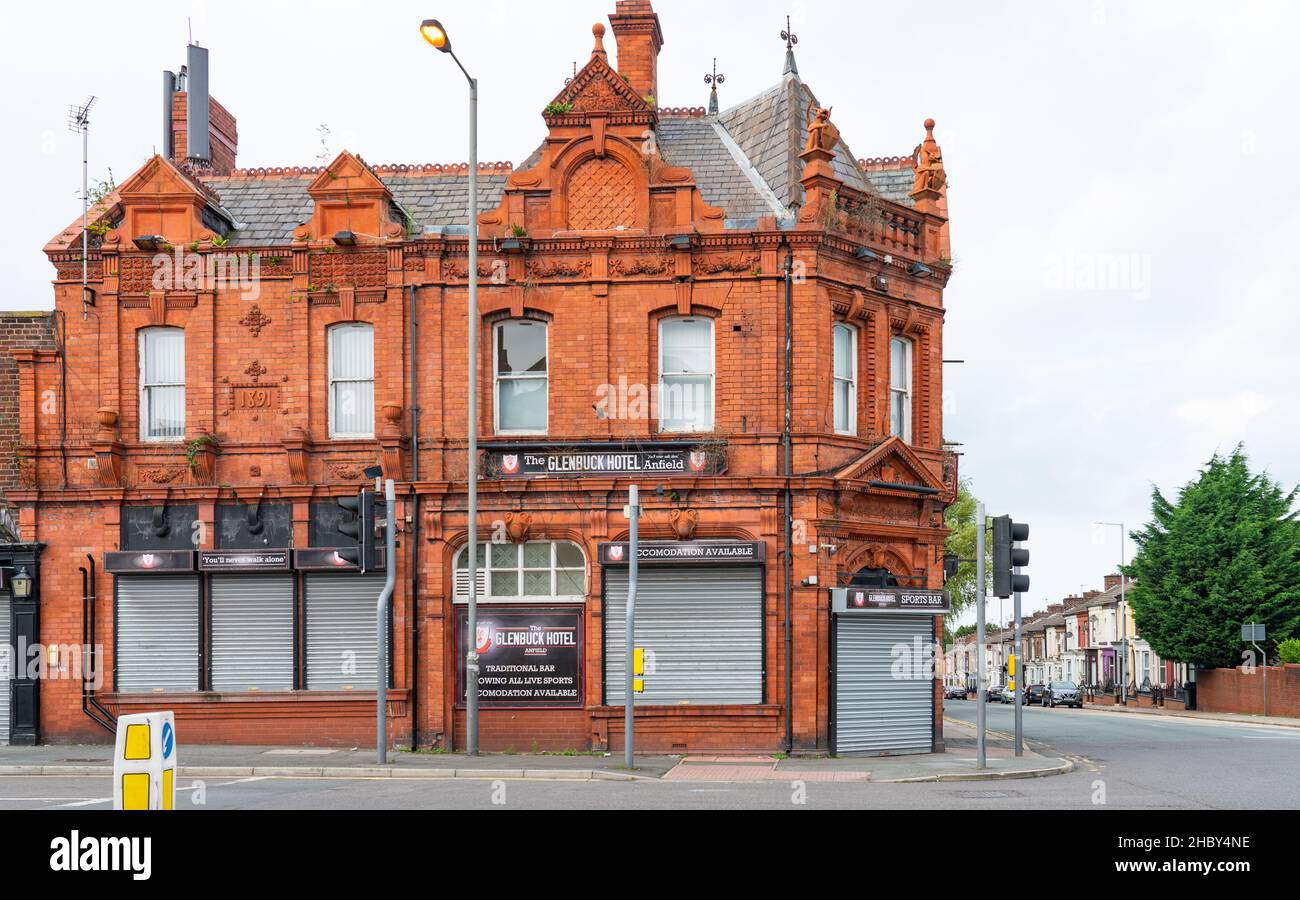 The Glenbuck Hotel, formerly The Stanley Park Pub, Walton Breck Rd, Anfield, Liverpool 4. Image taken in September 2021. Stock Photo