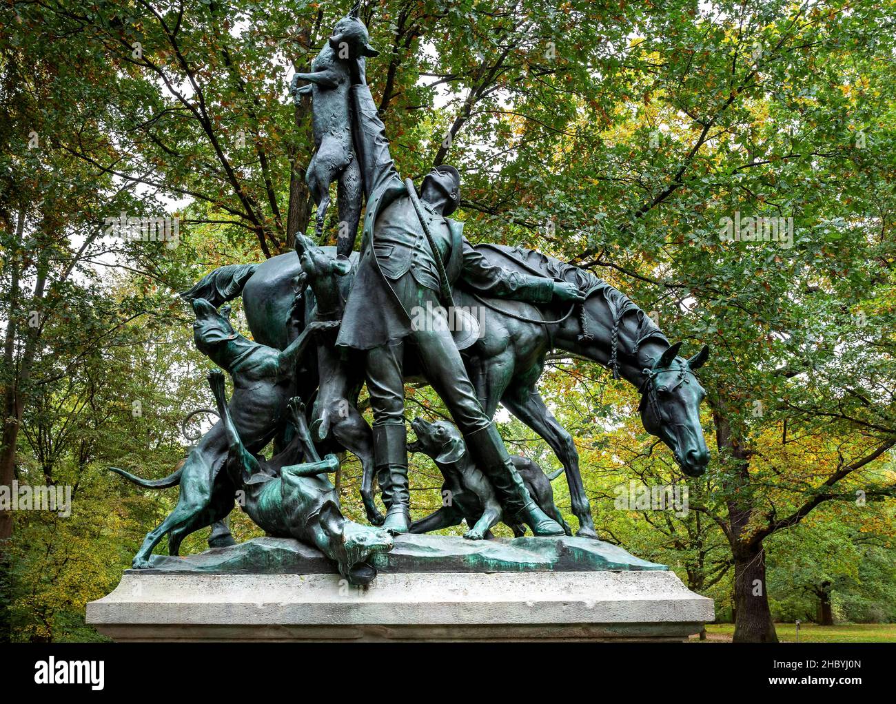 Bronze sculptures Fox Hunt and Hare Hunt in the Berlin Tiergarten, Berlin, Germany Stock Photo