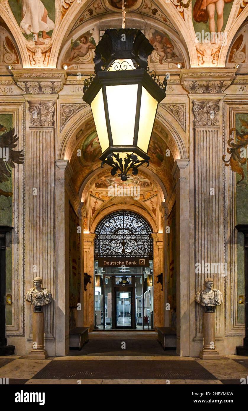 Palazzo angelo giovanni spinola hires stock photography and images Alamy