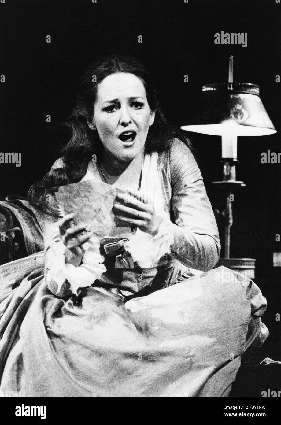 Frederica von Stade (Charlotte) in WERTHER by Massenet at the The Royal Opera, Covent Garden, London WC2  21/01/1980  a co-production with English National Opera  conductor: Colin Davis  set design: Stefanos Lazaridis  costumes: Michael Stennett  director: John Copley Stock Photo