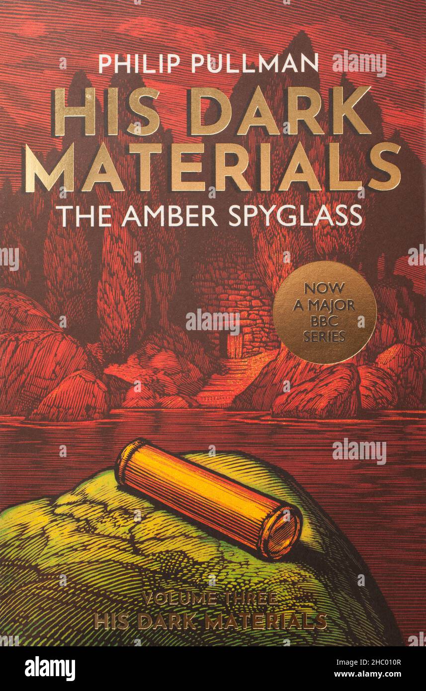 The book, His Dark Materials, The Amber Spyglass by Philip Pullman Stock Photo