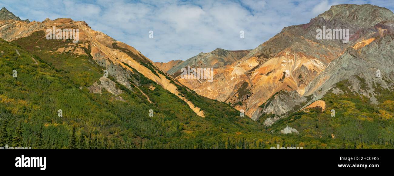 Sheep Mountain Ultra Mafics Stock Photo Alamy